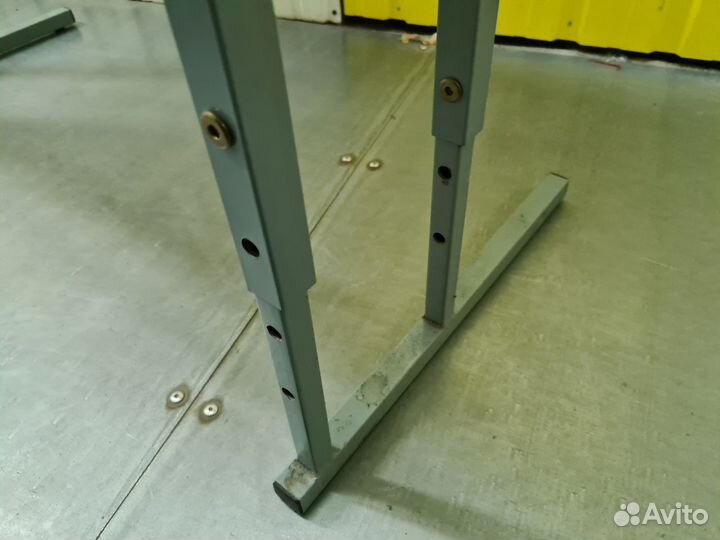 Детский школьный стол