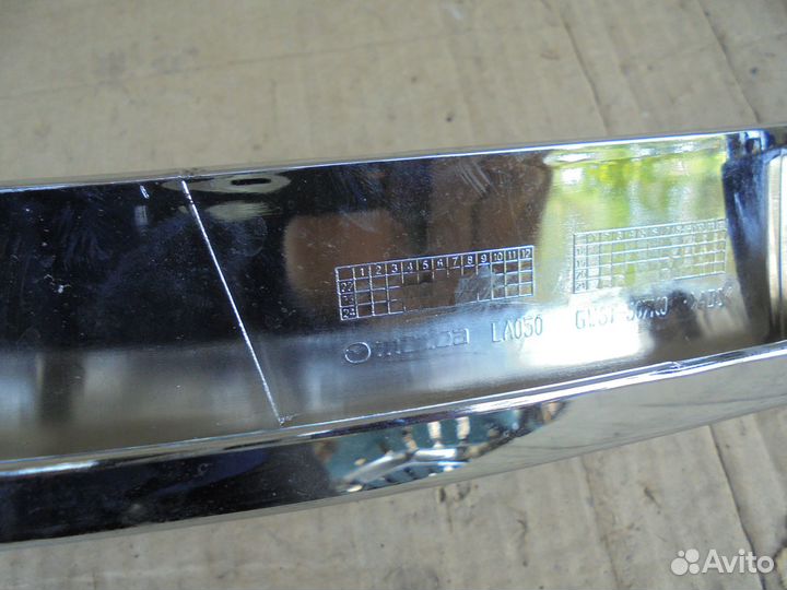 Молдинг переднего бампера хром левый Mazda CX 4