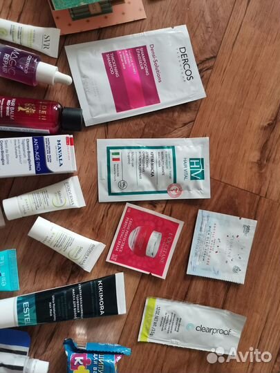 Набор косметики пакетом