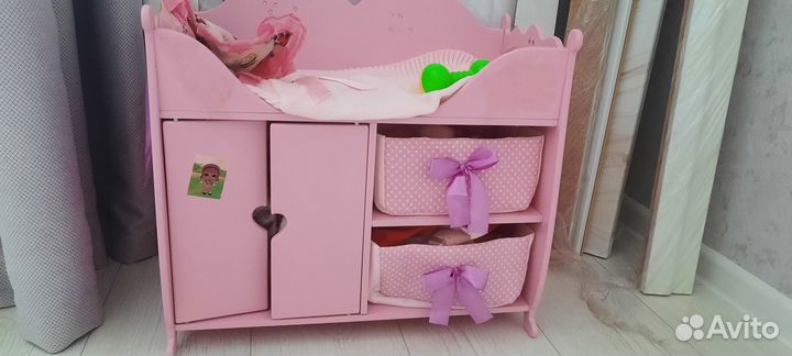 Коляска и кроватка для кукол