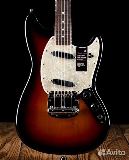 Электрогитара Fender Mustang USA (Комплект)