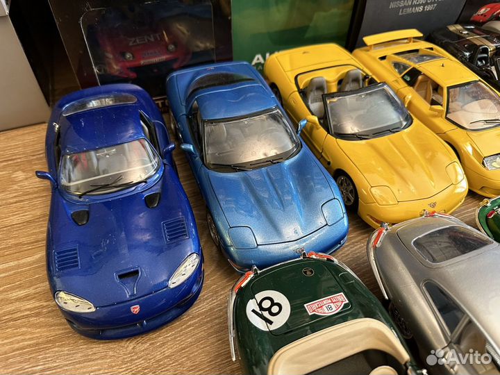 1:18 Bburago Italy: Porsche, Jaguar, Ferrari