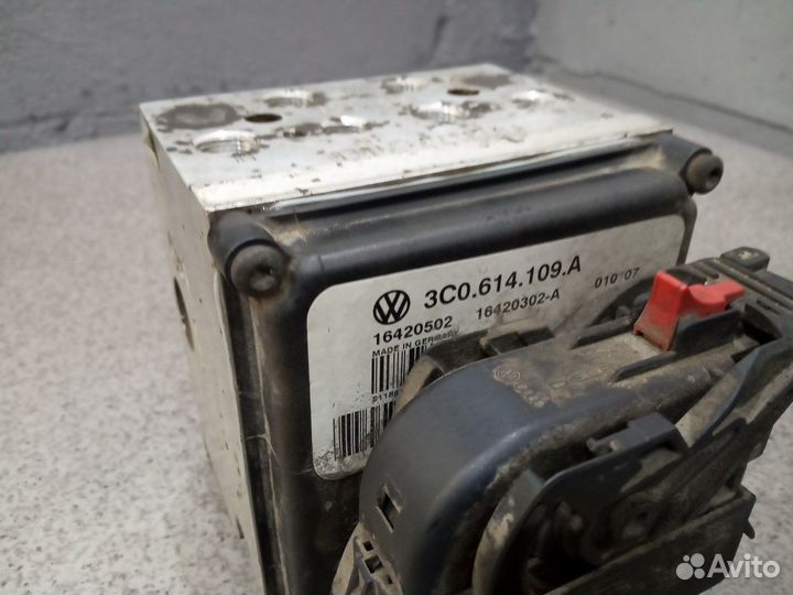 Блок ABS WV Passat B6 b7 cc