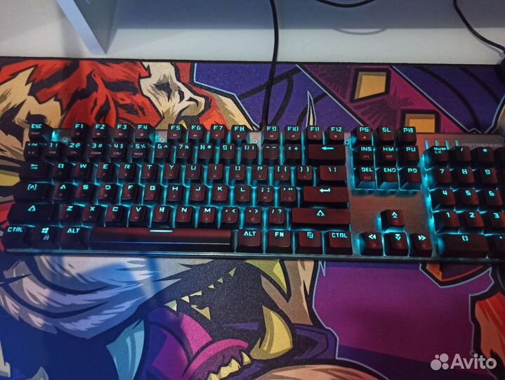 Игровая механическая клавиатура