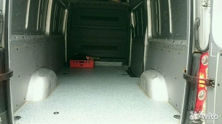 Водитель с личным м/а (L2H2) г/п до 750 кг