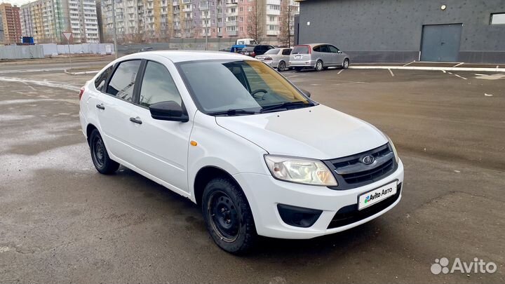 LADA Granta 1.6 МТ, 2016, 176 000 км