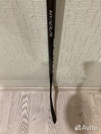 Клюшка хоккейная Bauer hyperlite YTH R