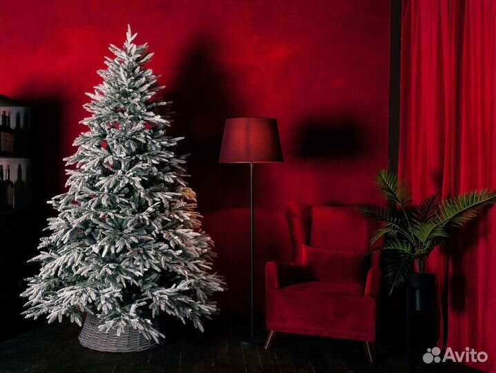 Елка искусственная