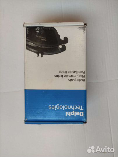 Колодки тормозные передние на VAG Delphi