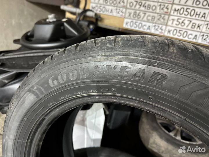 Goodyear EfficientGrip Eco EG01 235/55 R18 101Q