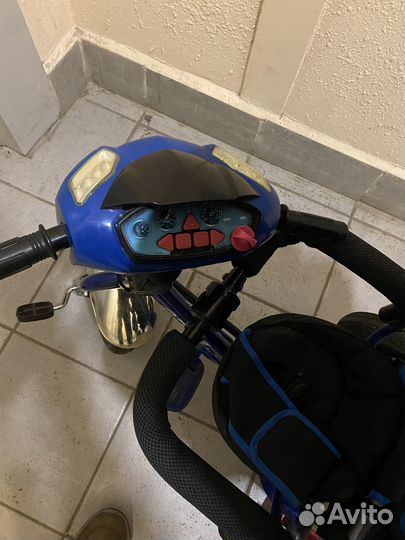 Трехколесный велосипед коляска