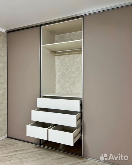 Шкафы купе на заказ в рассрочку