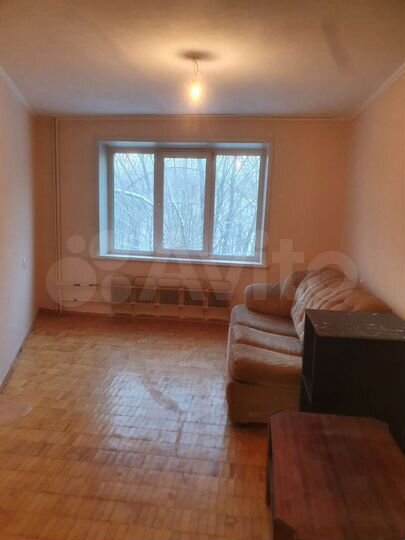4-к. квартира, 86 м², 1/10 эт.