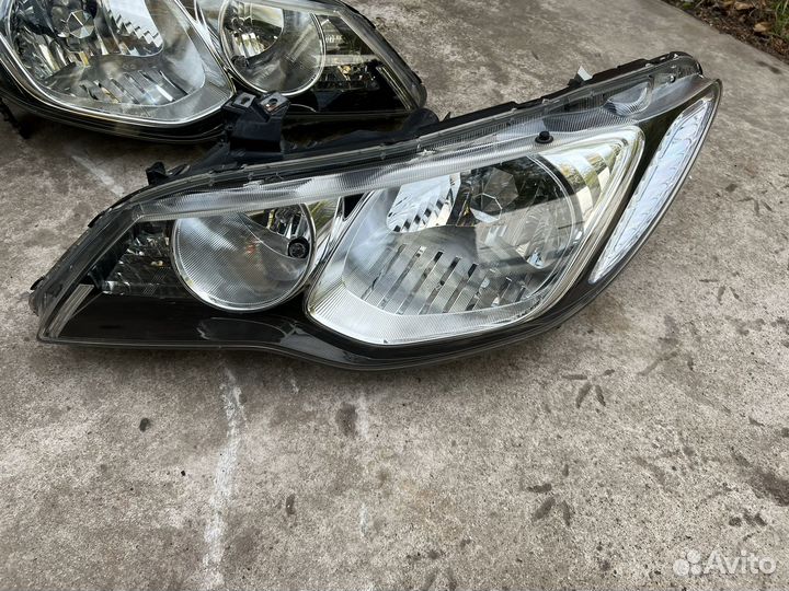 Фары на honda civic 4d