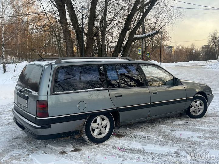Opel Omega 2.0 МТ, 1991, 200 000 км