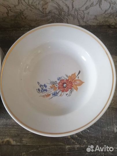 Тарелки СССР полупорционные новые