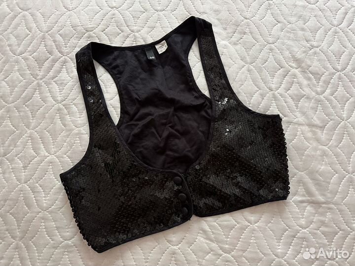 Жилетка костюмная черная пайетки в стиле Pervert