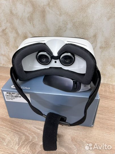 Очки виртуальной реальности samsung gear vr
