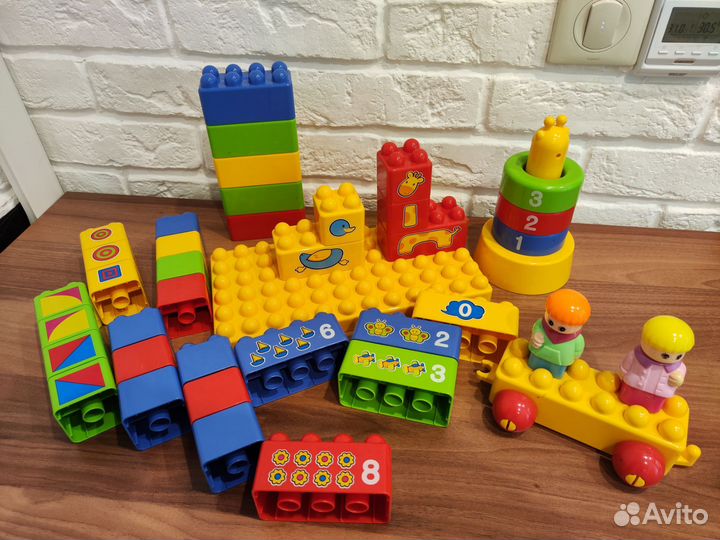 Конструктор с крупными деталями