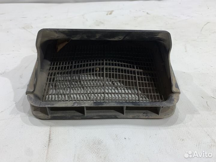 Воздухозаборник отопителя салона Audi Q3 8U