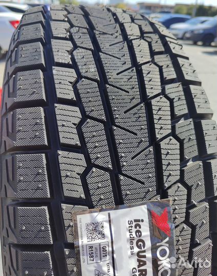 Yokohama Ice Guard G075 235/55 R20 102