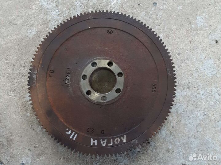 Маховик Renault Logan