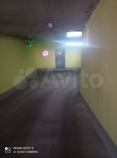 Машиноместо, 23 м²