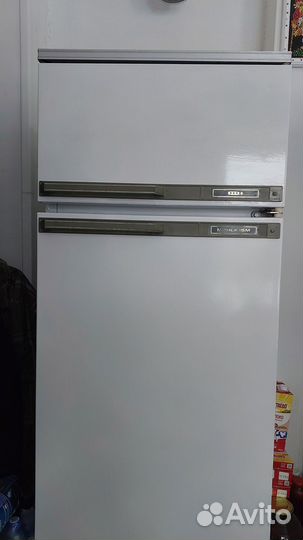 Холодильник двухкамерный Минск