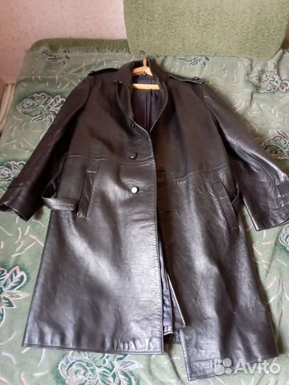 Кожаный плащ мужской