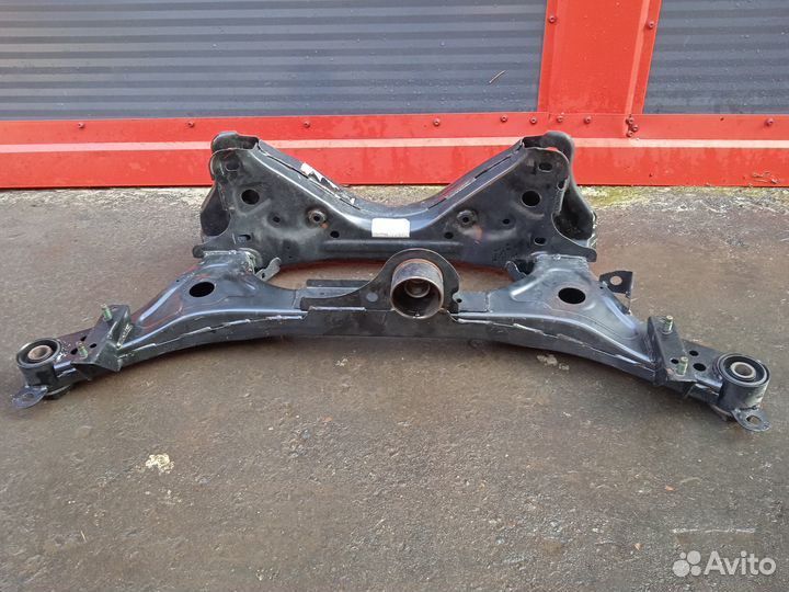 Подрамник (задняя балка) Nissan Juke F15 2010-2019