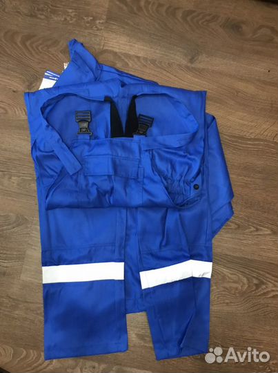 Костюм рабочий новый