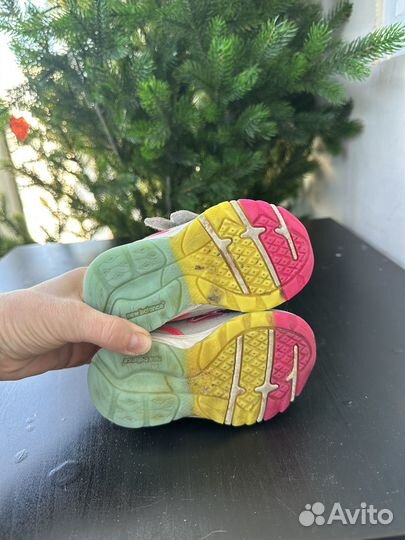 Кроссовки new balance