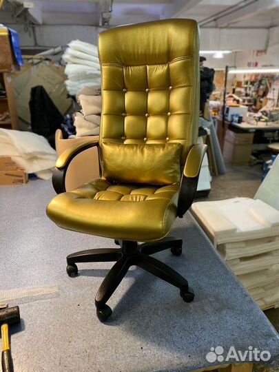 Компьютерное кресло