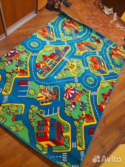 Ковер детский новый