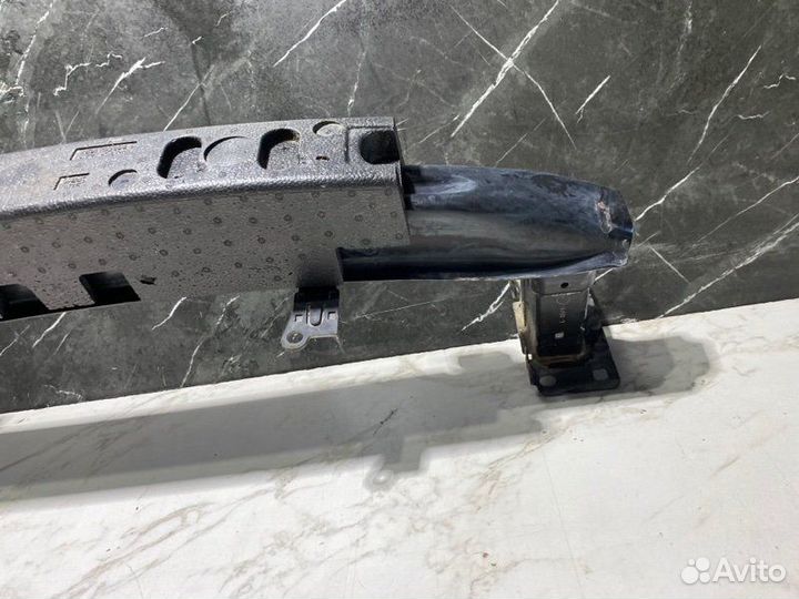 Усилитель бампера Skoda Rapid cfna 2015