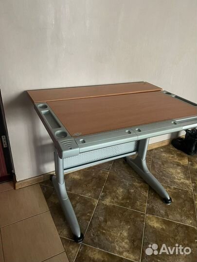 Детская растущая парта