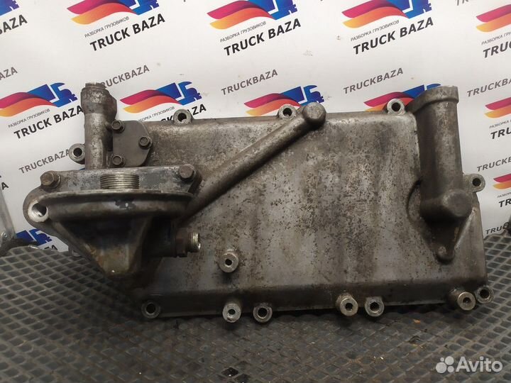 Крышка масляного радиатора