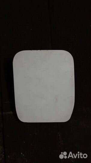 Крышка бака Тойота corolla ае100