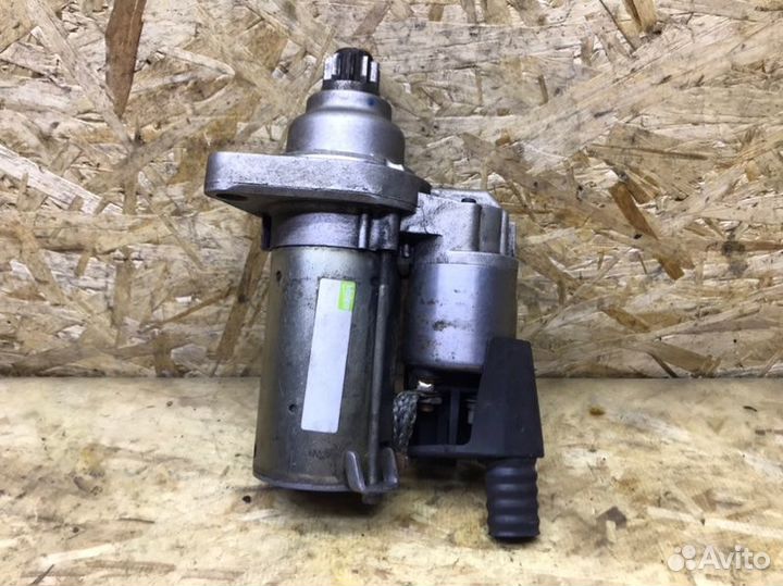 Стартер Volkswagen Passat B6 2.0 2008