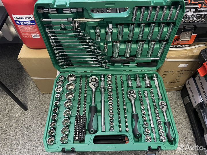 Набор инструментов 216 предметов