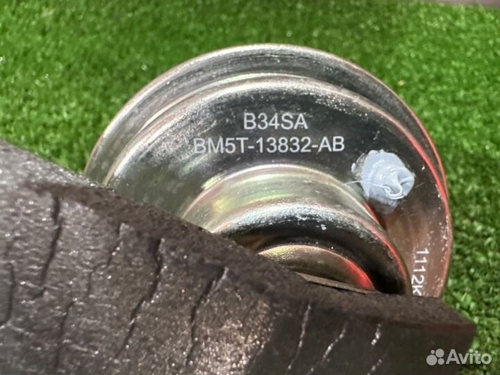 Звуковой сигнал Ford Focus 3 седан 2.0L duratec DI