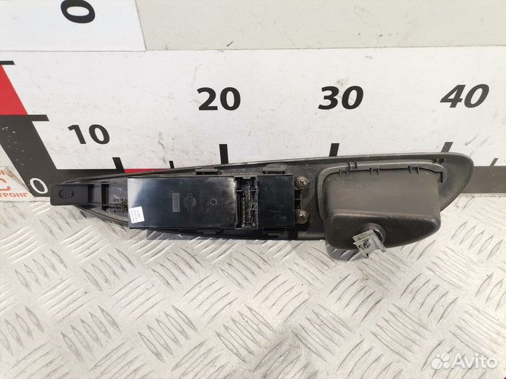 Блок для Nissan Primera P12