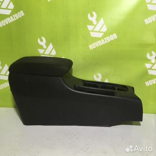 Подлокотник Митсубиси Лансер 9