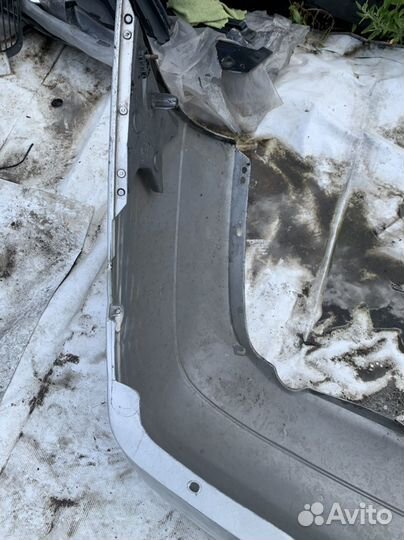 Задний бампер Ford Focus 1