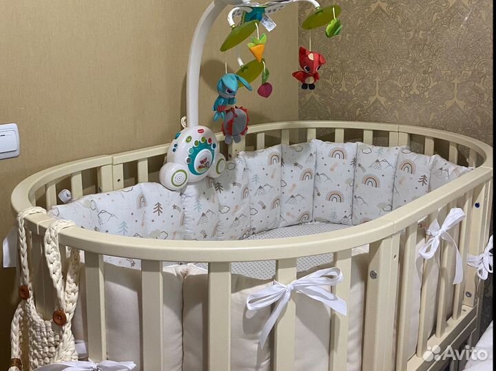 Продаю детскую кроватку 6 в1 с аксесуарами