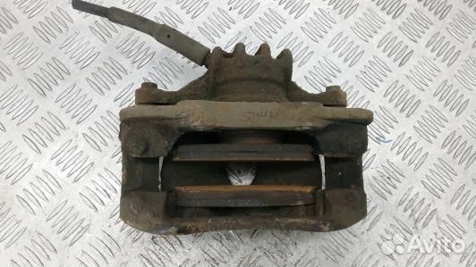 Суппорт тормозной передний левый peugeot 308 1 (BN