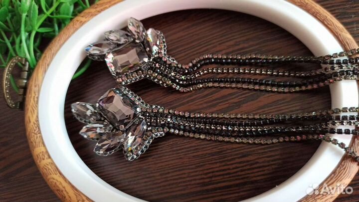 Длинные вечерние серьги ручной работы