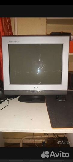Монитор LG