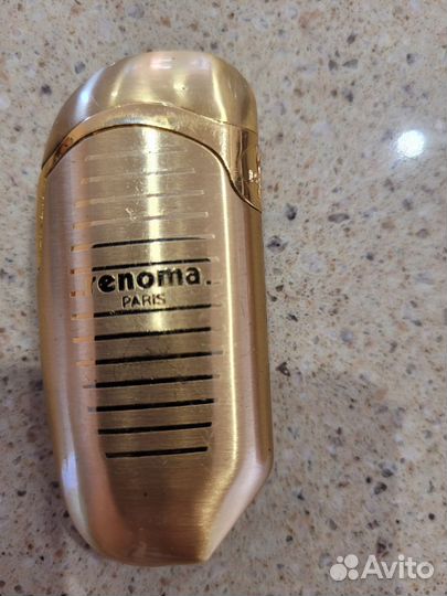 Газовая зажигалка