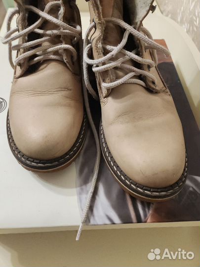 Ботинки женские mustang 39